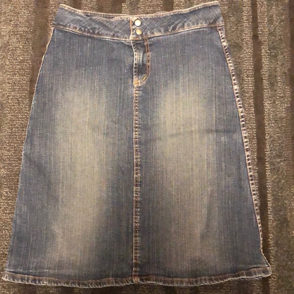 Denim skirt - Picture 1 of 1